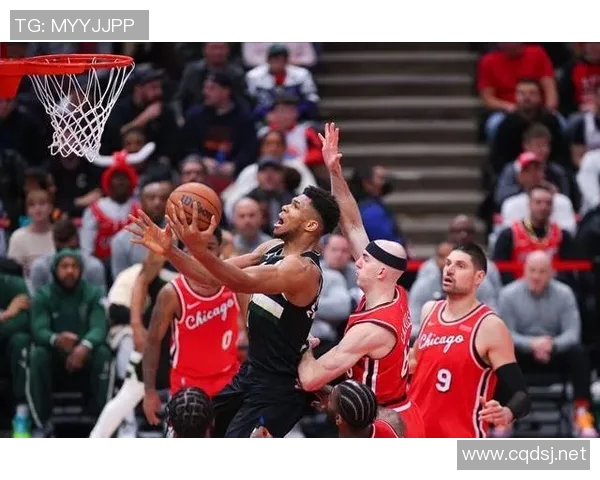 76人主场迎战篮网季后赛激战回顾精彩瞬间与球员表现分析